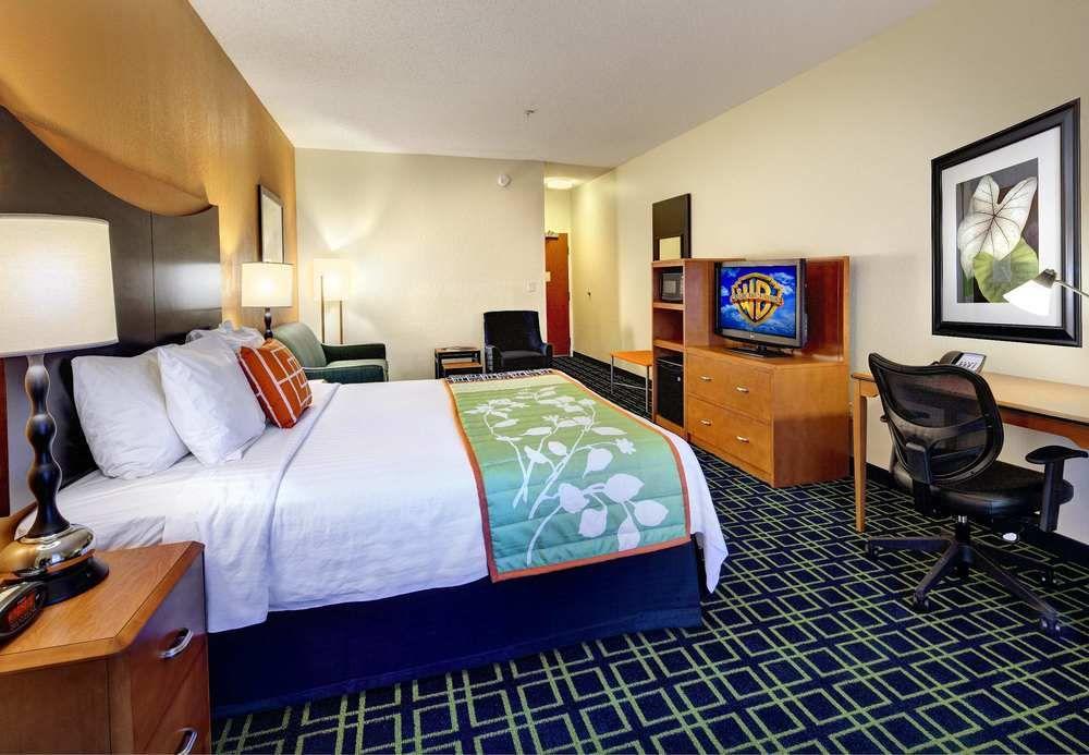 Fairfield Inn & Suites By Marriott Окала Екстер'єр фото